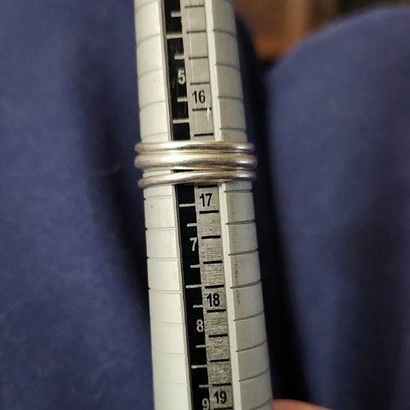 Royston Ribbon & Sterling Silver - Picture 4 of 5